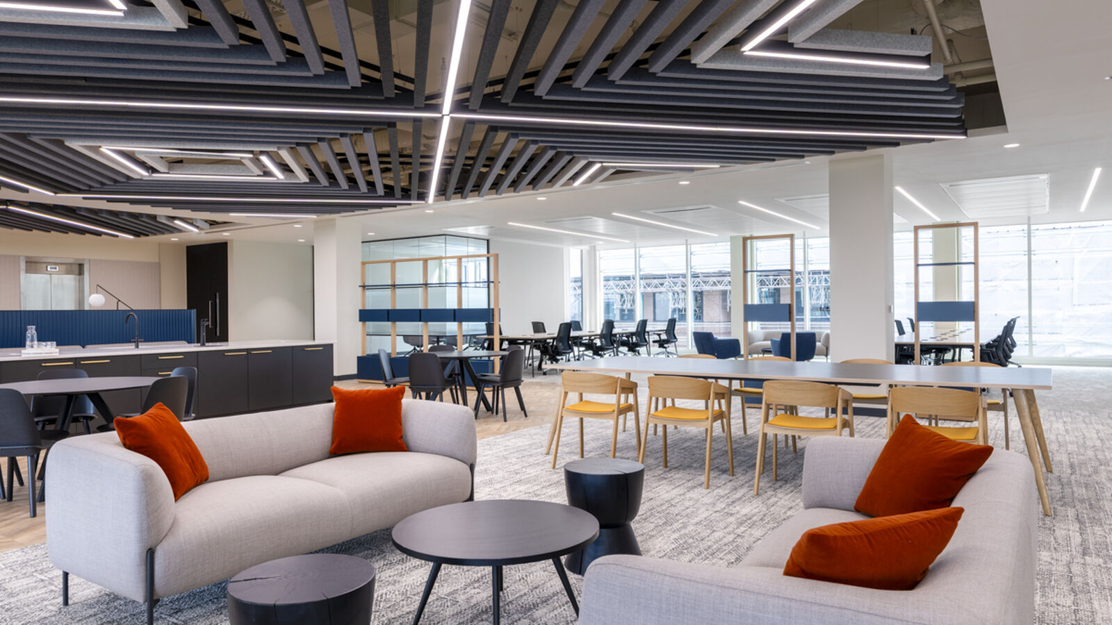 10 Chiswell Street - 04 image